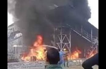 West Bengal: आग लगने का एक और मामला...अब पश्चिम बर्दवान के कुल्टी रेलवे स्टेशन में लगी आग