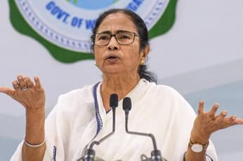 West Bengal News: तीन राज्यों में कांग्रेस की हार के बाद ममता ने बनाई 'इंडिया' से दूरी
