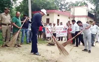 DM Faizabad Dr Anil Kumar Pathak cleaned village by planting a broom