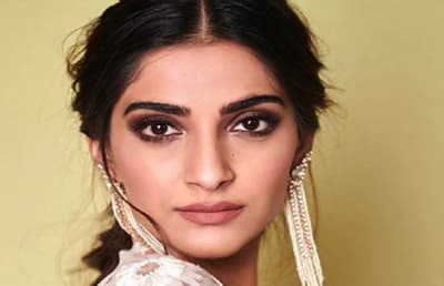 Sonam Kapoor Trolled For Not Knowing About Covid-19 Vaccine