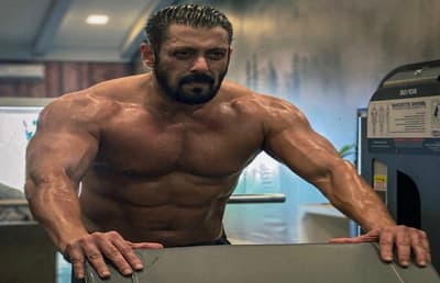 Salman Khan's Training For Tiger 3 Look Too Intense In his Work Video