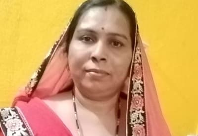 खंडवा रोड पर कंटेनर ने हिंदू महासभा की जिलामंत्री की स्कूटी को मारी टक्कर, मौत