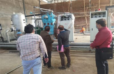 CMHO inspects oxygen bottling plant, will be operational in ten days