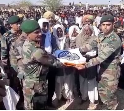 Video: शहीद के पुत्र ने कहा, सेना में अफसर बनकर पापा का सपना पूरा करूंगा