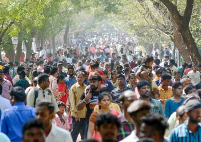 काणुम पोंगल पर समुद्री तटों एवं पर्यटकों स्थलों पर उमड़ी भारी भीड़