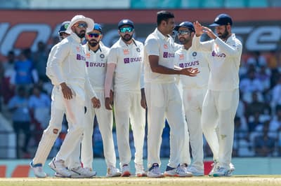 ravichandran-ashwin-became-the-second-indian-bowler-to-take-the-most-test-wickets-in-tests-against-australia.jpg