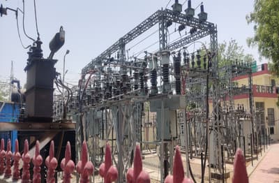 Power Cuts In Rajasthan : बिजली कटौती से जूझ रहे लोग, दिन के बाद अब रात में भी हो रही परेशानी