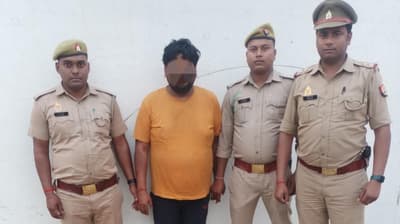 स्वच्छ भारत मिशन ग्रामीण योजना में घोटाले में बर्खास्त जिला कोऑर्डिनेटर गिरफ्तार, भेजा गया जेल