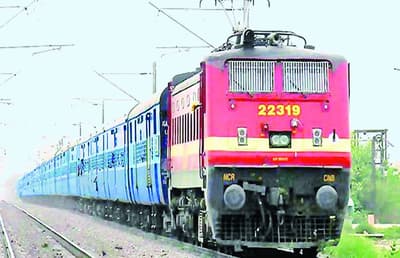 रायपुर स्टेशन 7 दिनों तक ब्लॉक, 20 रद्द, 65 ट्रेनें उरकुरा से चलेंगी, ये है लिस्ट...