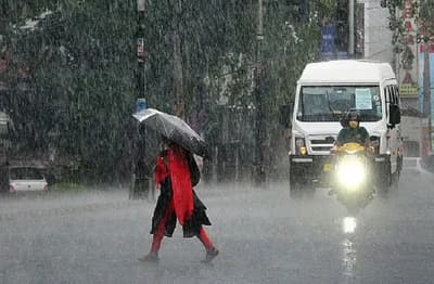 Monsoon Alert : भारी बारिश के साथ केरल में मानसून की एंट्री, जानिए छत्तीसगढ़ में कब होगी दस्तक