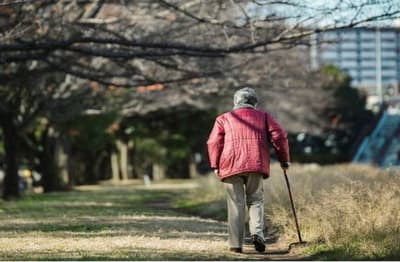 जापान में डिमेंशिया पीड़ितों के लापता होने की तादाद एक दशक में हुई दोगुनी