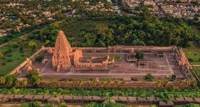 रीडर्स फेस्ट : राज राजचोलन और हजार साल पुराना तंजावुर का बृहदीश्वर मंदिर