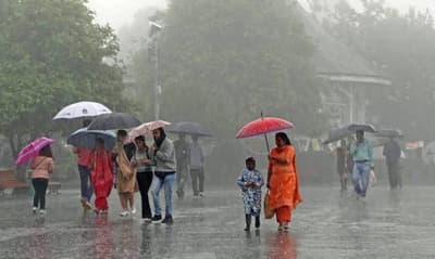 Fatehpur Weather:फतेहपुर सहित 15 जिलों में भारी बारिश की चेतावनी,मौसम विभाग ने जारी किया अलर्ट