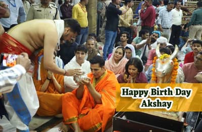 akshay_kumar_birthday_celebration_in_mahakal_temple_ujjain_mp.jpg