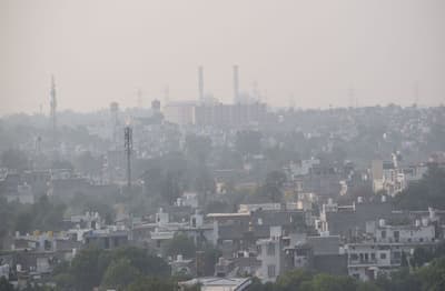 Air pollution worsens the situation in NCR, AQR level poor in Dholpur city