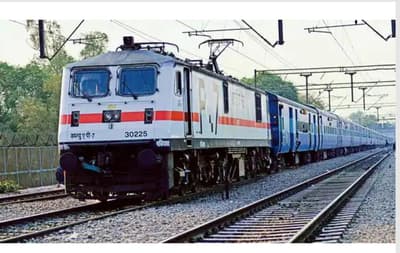 वडोदरा-गोरखपुर-वडोदरा स्पेशल ट्रेन दे रही है यात्रियों को ये सुविधा