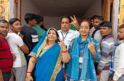 विधानसभा चुनाव: धौलपुर में 11 बजे 30 फीसदी मतदान