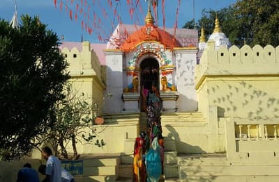 shree_ram_balaji_temple_in_balaghat_madhyapradesh.jpg