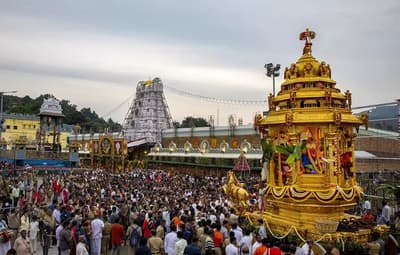 तिरूपति मंदिर का वार्षिक बजट पहली बार 5,000 करोड़ रुपए के पार पहुंचा